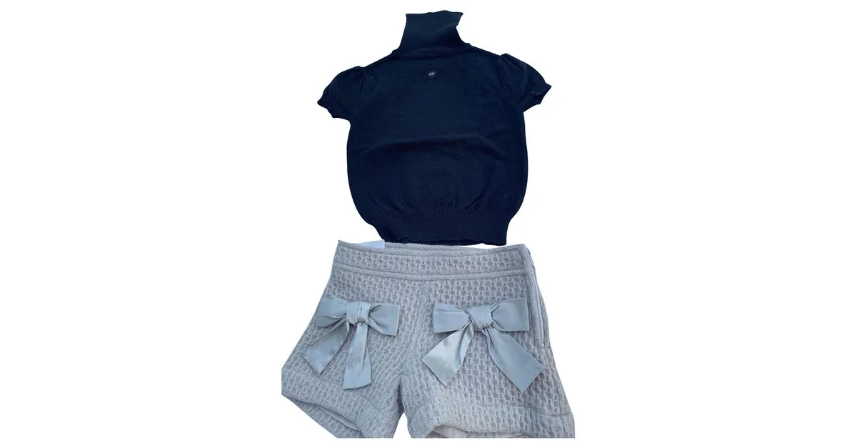Autre Marque Conjunto de pantalones cortos de manga corta de cuello alto Negro Beige 