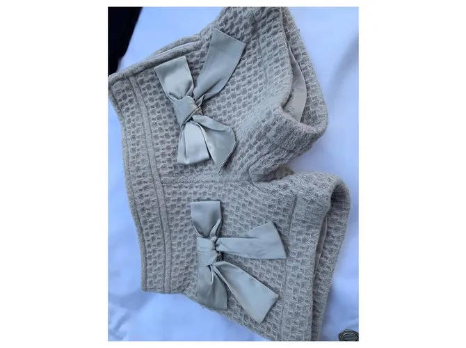 Autre Marque Conjunto de pantalones cortos de manga corta de cuello alto Negro Beige 