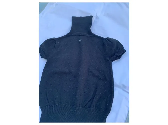 Autre Marque Conjunto de pantalones cortos de manga corta de cuello alto Negro Beige 