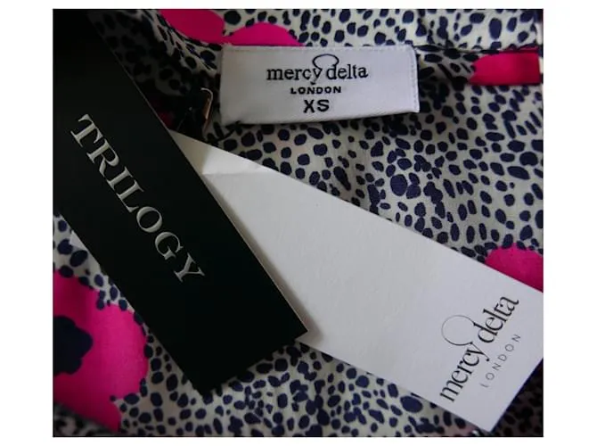 Autre Marque Falda de seda Mercy Delta Wray Dorothy Romance Rosa 