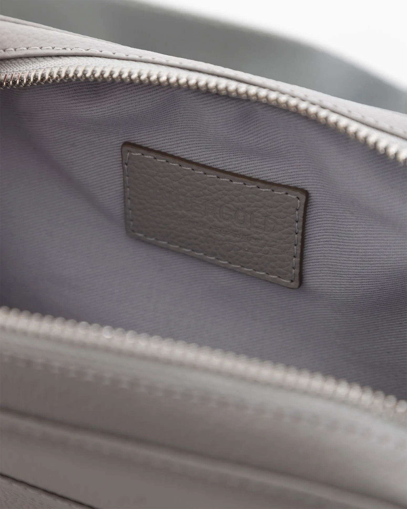 BASICS LEATHER CROSSBODY BAG GRAY