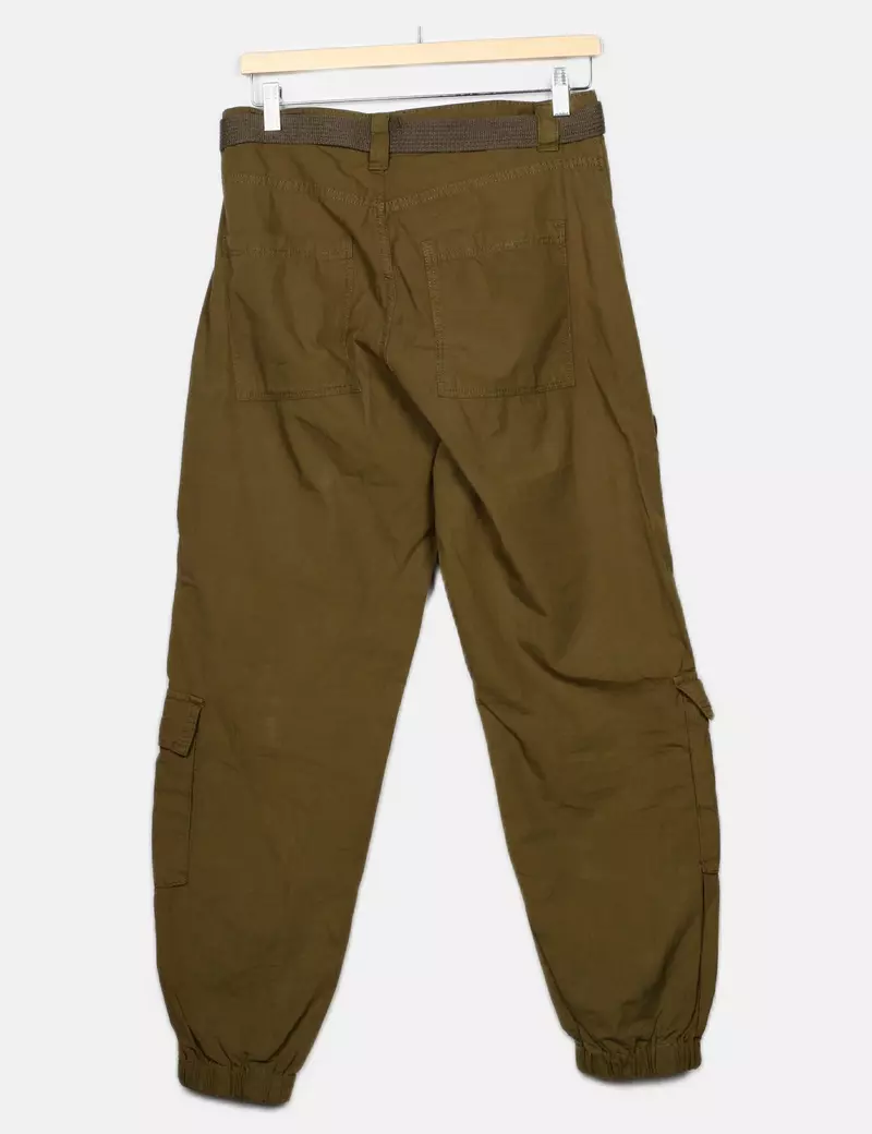 Bershka Pantalones cargo Anchos