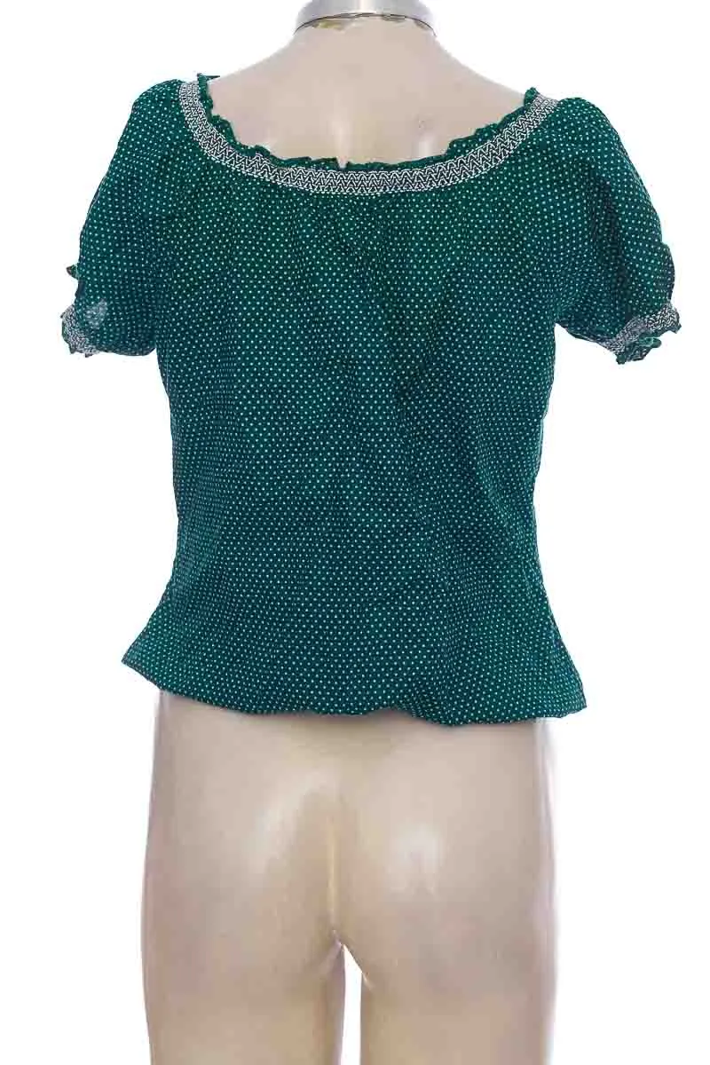 BLUSA COLOR VERDE  GEF