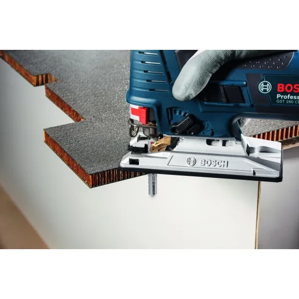BOSCH  T 302 H  JUEGO DE HOJAS DE SIERRA PENDULAR, VARILLA CON UN UMBRAL DE SUJECIóN (T), 132 MM, PLáSTICO, CORTE RECTO Y FINO