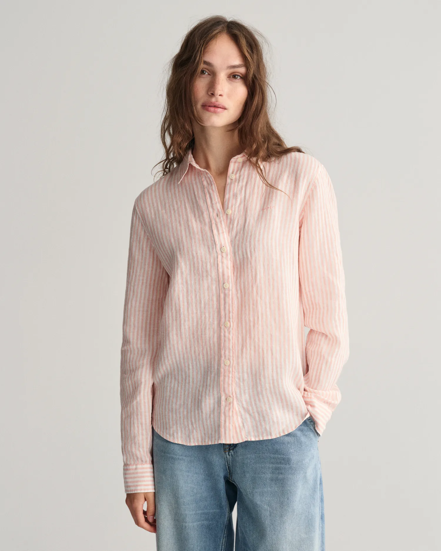 Camisa Regular Fit de lino a rayas