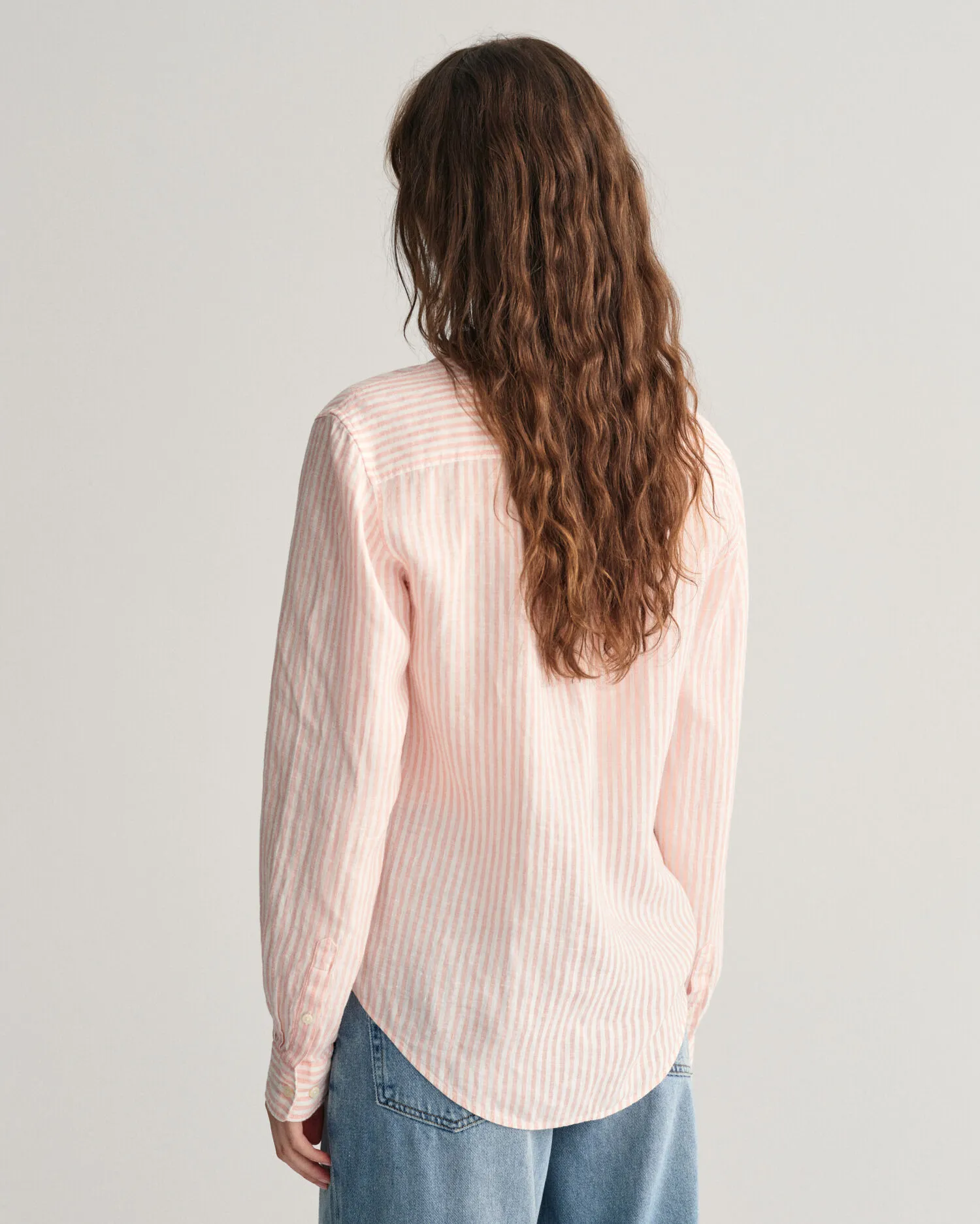 Camisa Regular Fit de lino a rayas