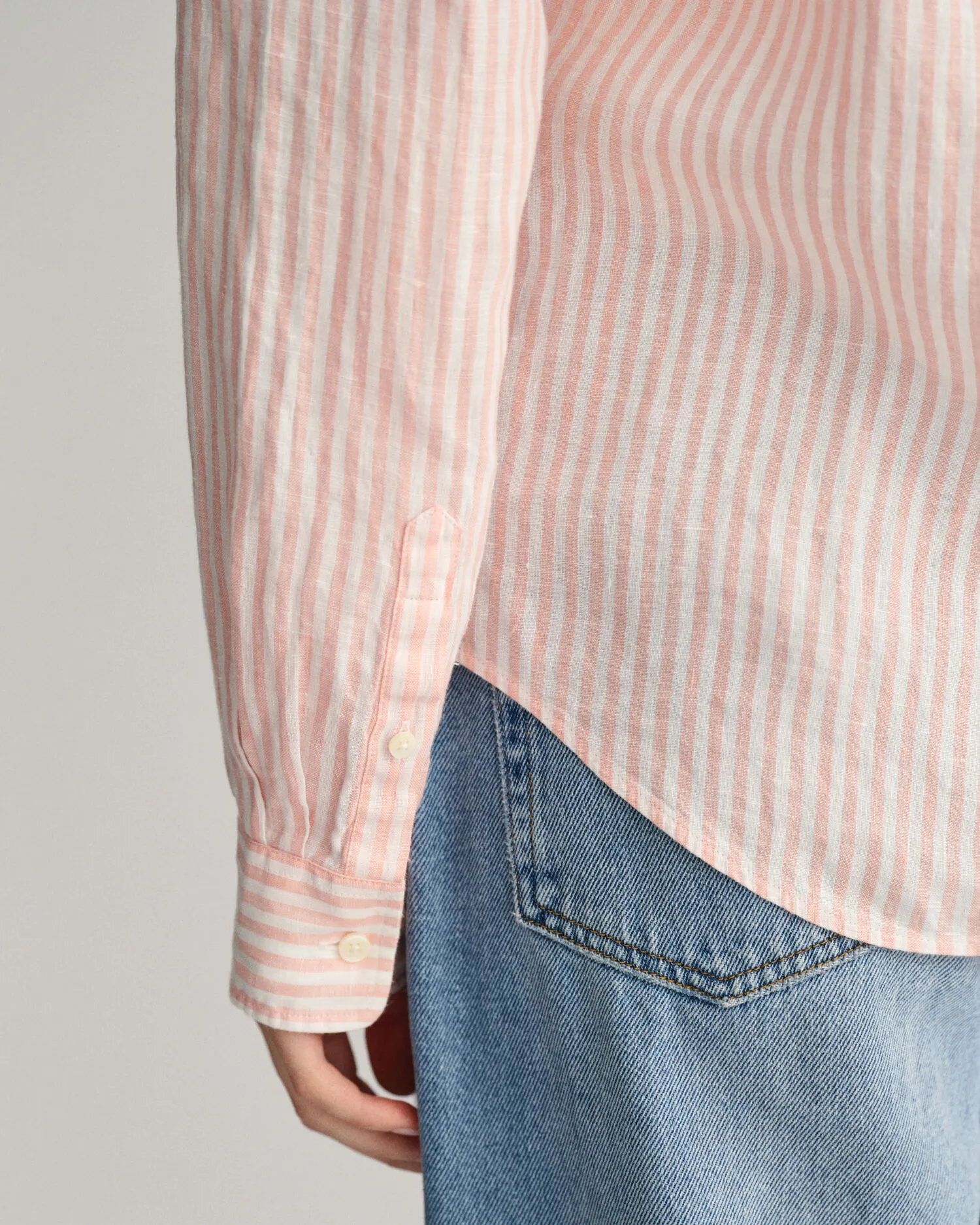 Camisa Regular Fit de lino a rayas