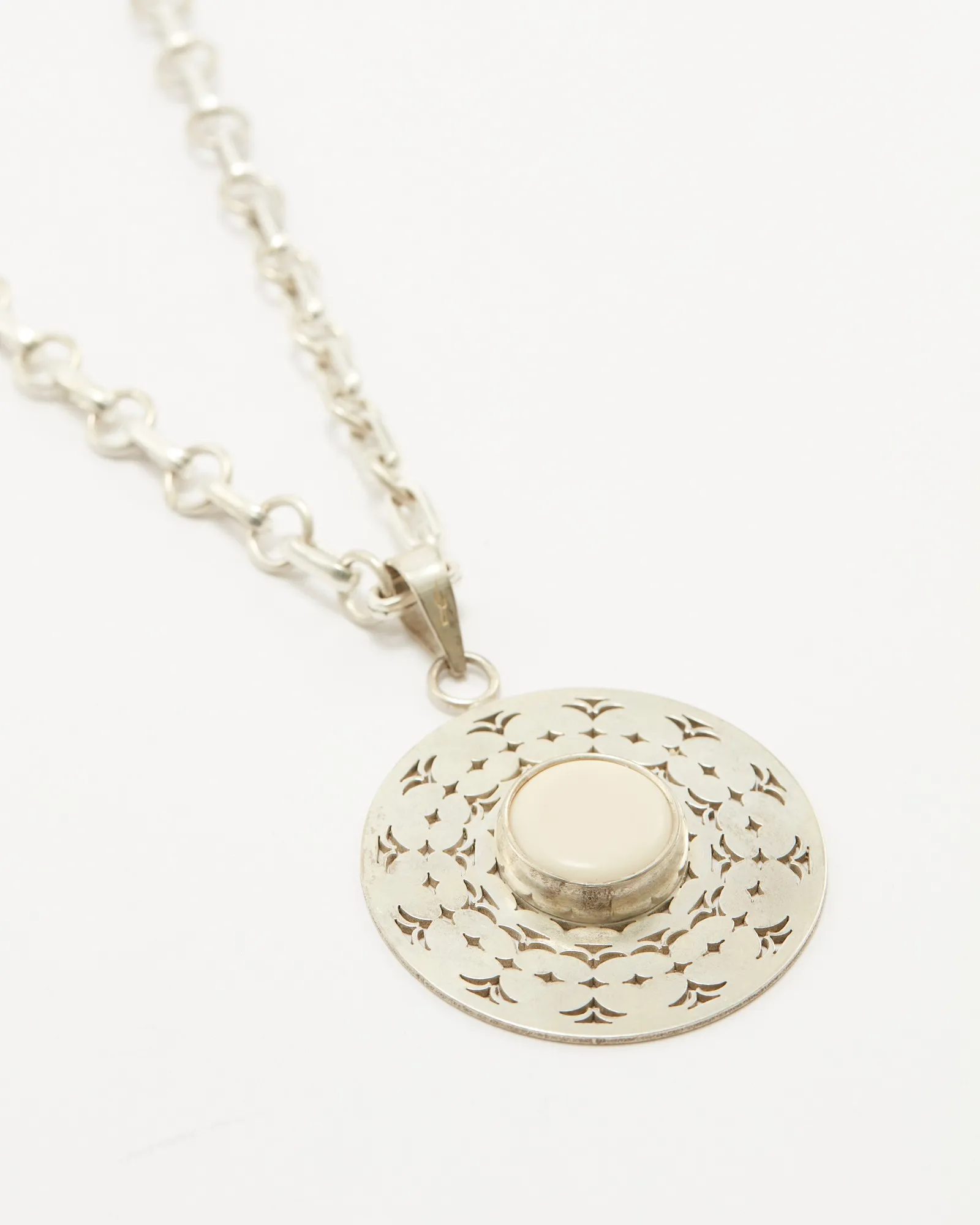 Collar del Federica Crudo