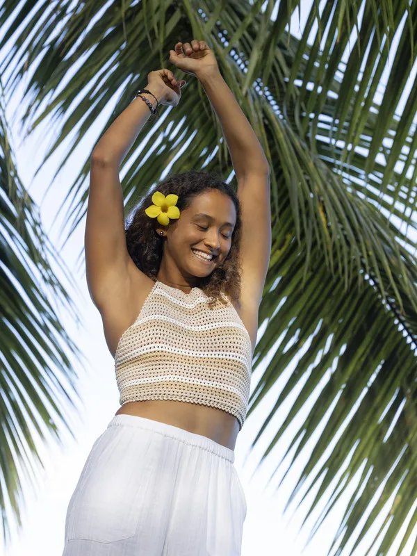 DAYDREAMER  TOP HALTER CROP DE PUNTO PARA MUJER