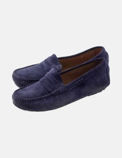 El Corte Inglés Mocasines ante azul marino