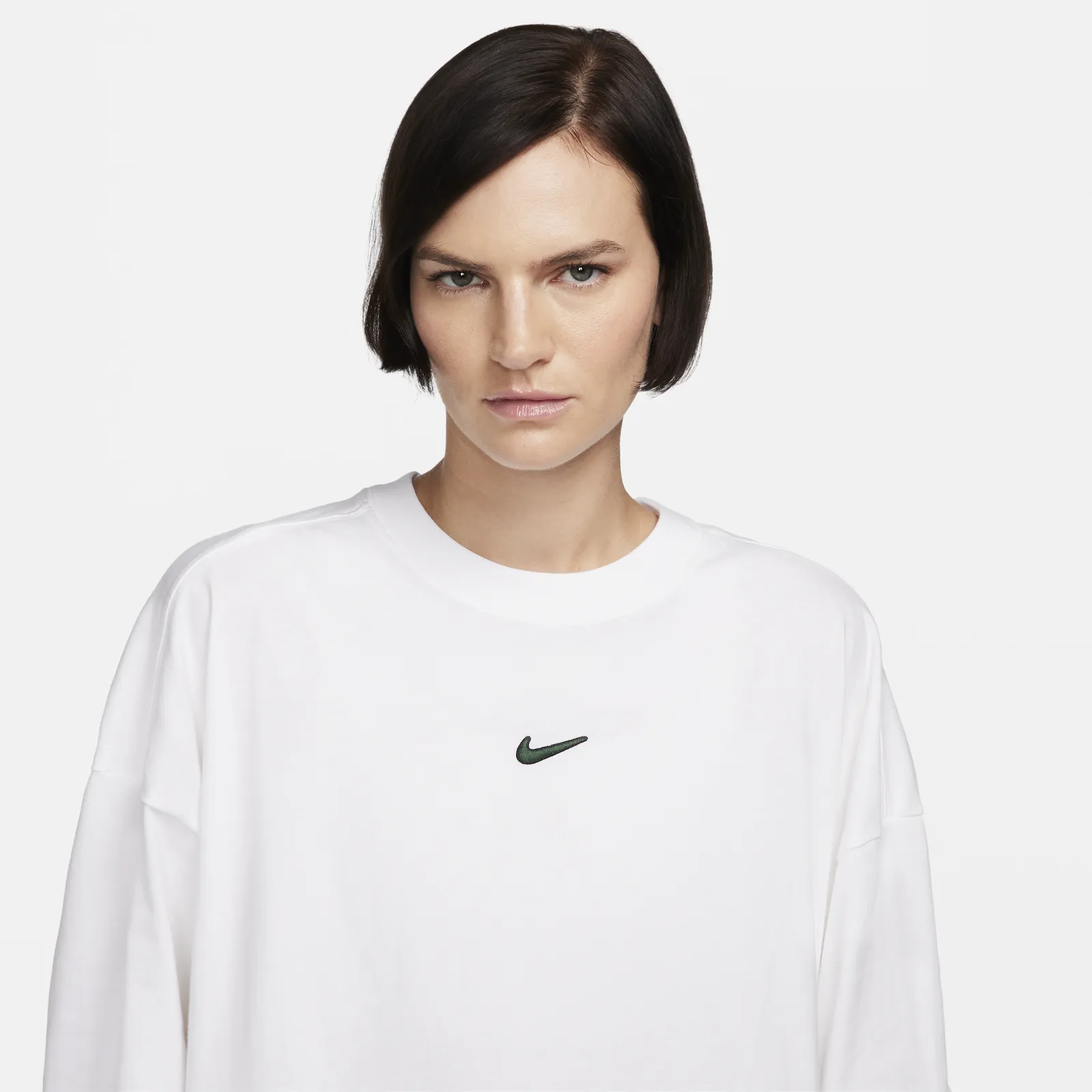 NIKE SPORTSWEAR LONGSLEEVE TSHIRT