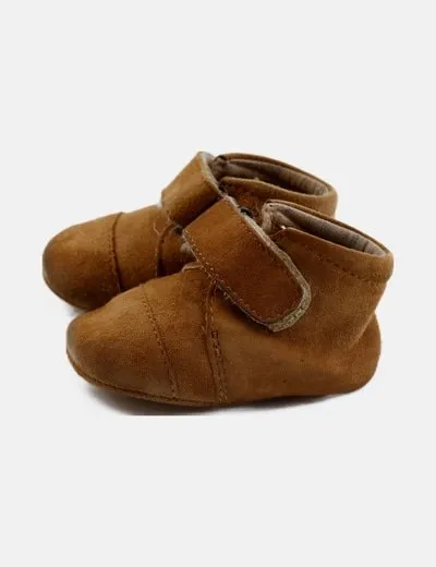 OTS Primeros pasos marrón velcro