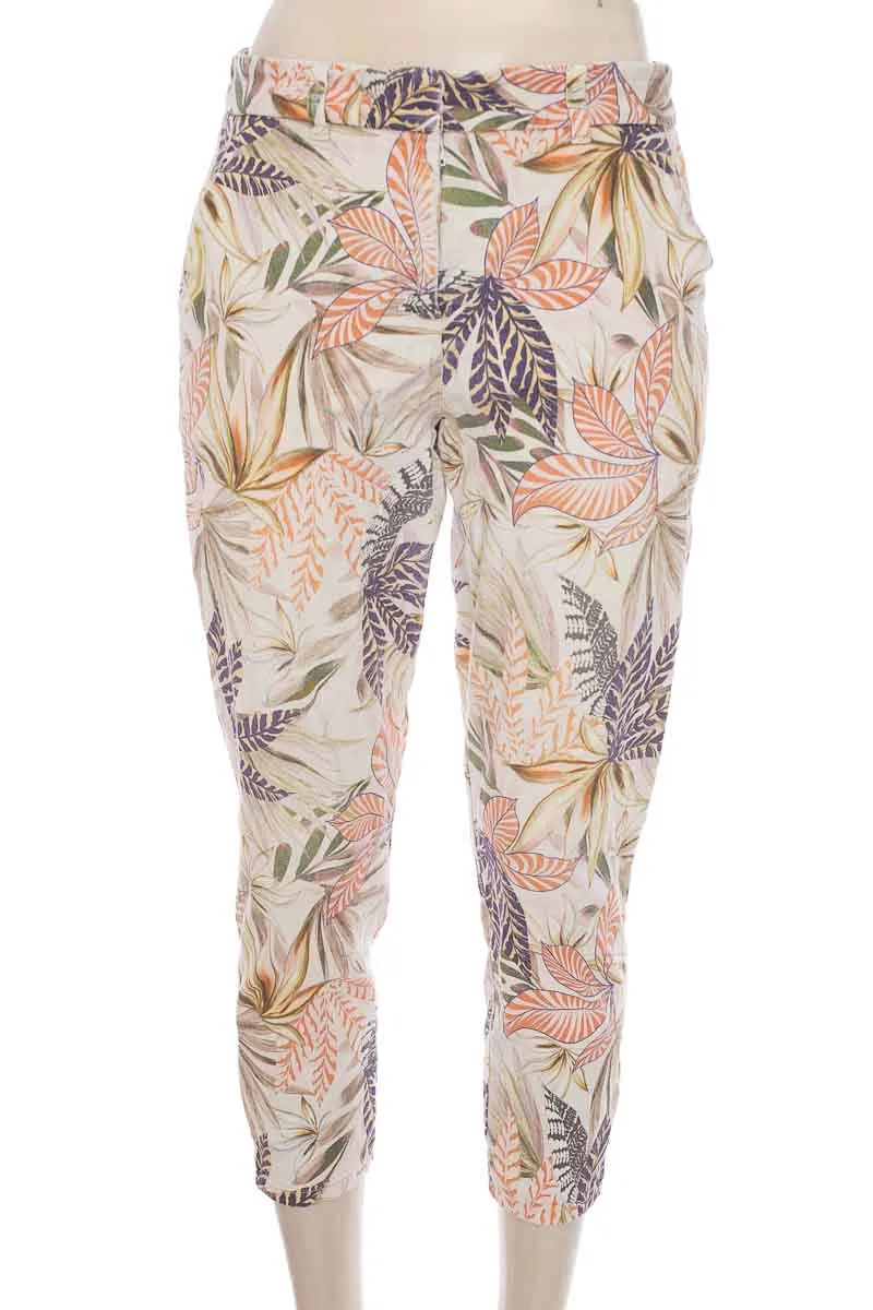 PANTALóN COLOR BLANCO  STUDIO F