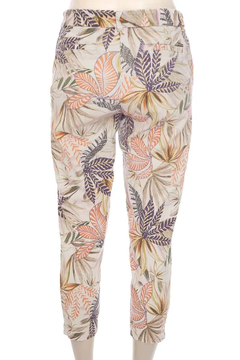 PANTALóN COLOR BLANCO  STUDIO F