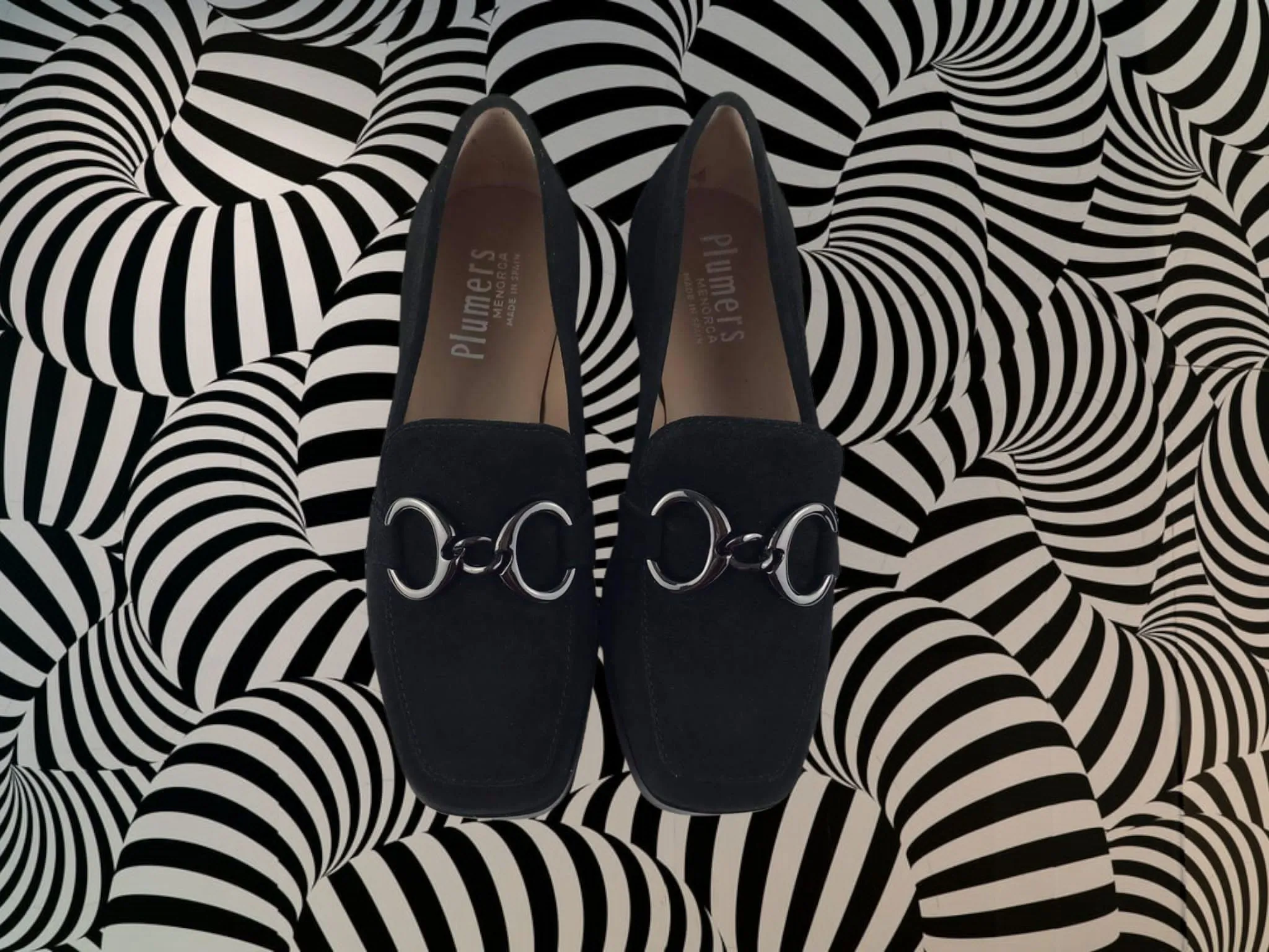 Plumers | Mocasines estilo masculino planos Laura, piel ante negros