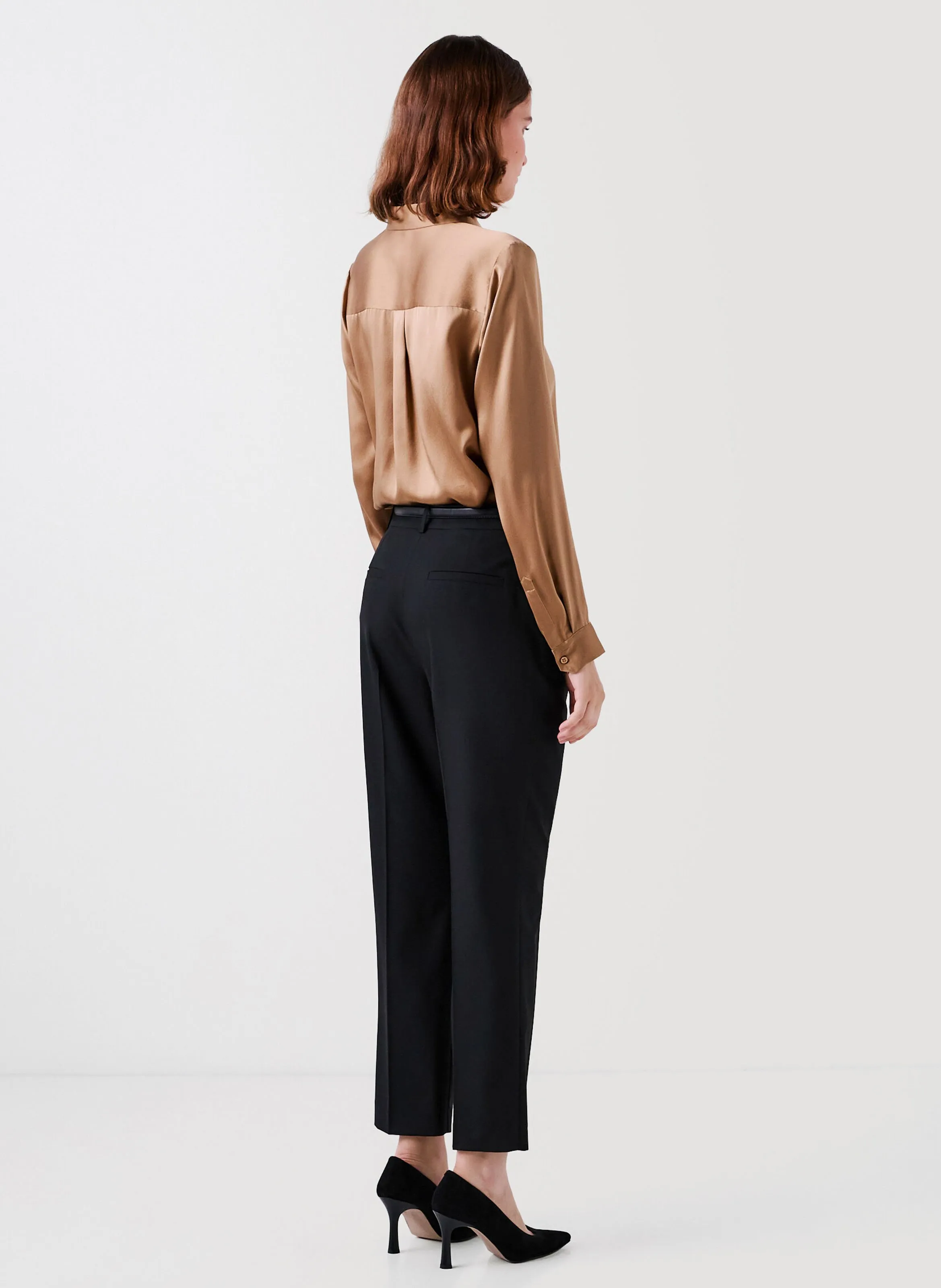 PVANDINE  PANTALóN DE PINZAS EN NEGRO