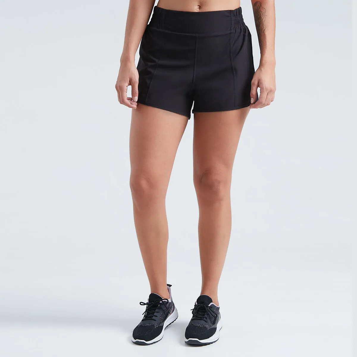 Short Tipo Running