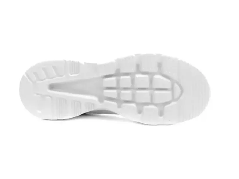 ZAPATILLA FILA MUJER V TRACK + MEDIAS GRATIS!!  880272