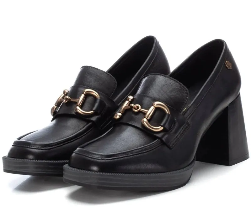 Zapatos Carmela 161235 piel negro